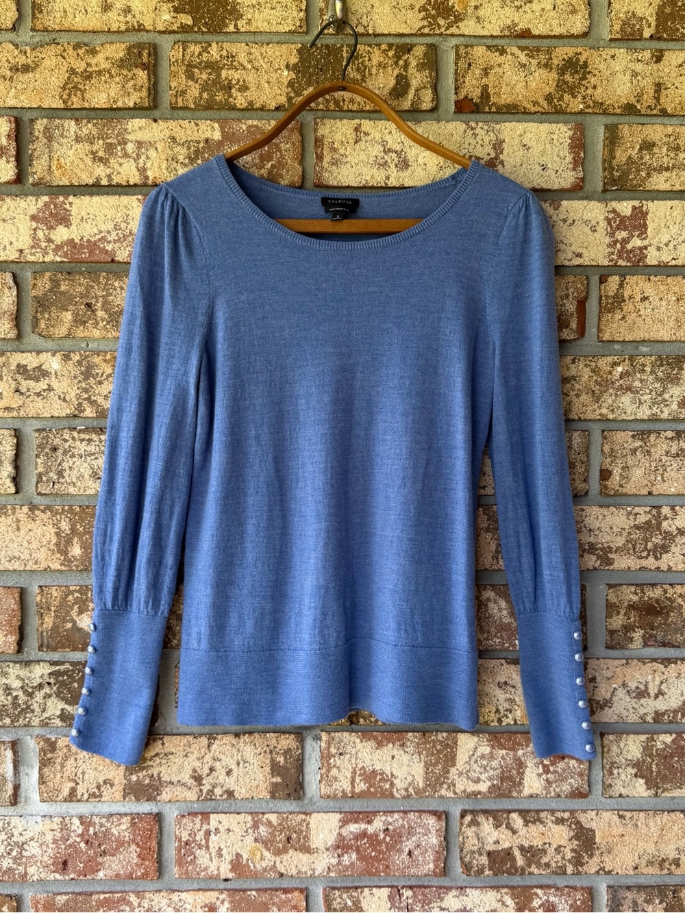 Talbots Pure Merino Wool Crewneck Sweater Women’s Size Small Pearl Buttons Mint!